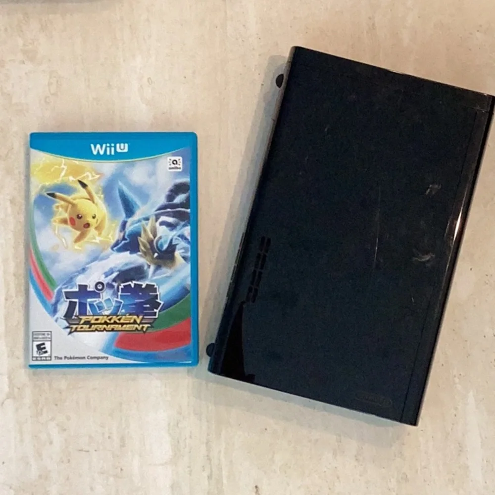 Nintendo Wii U Console 32GB Black & Gamepad System Complete Pokemon Gengar - Picture 4 of 16
